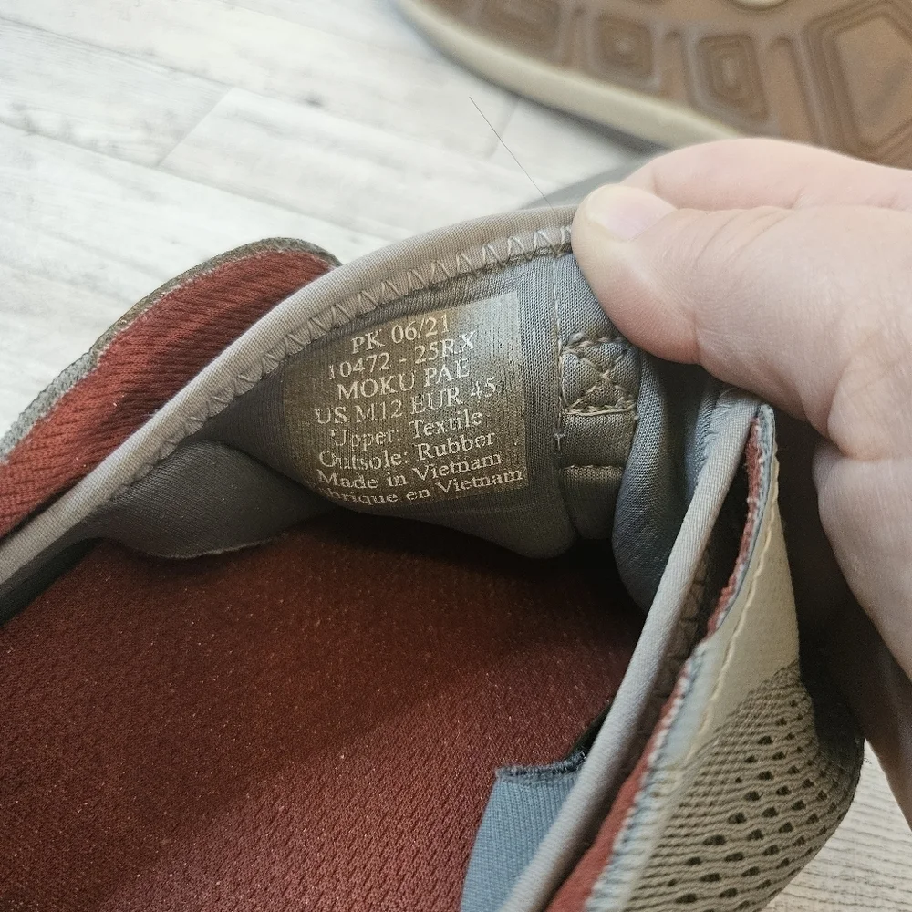 Olukai Men's Moku Pae Sneaker Gray Size 12M